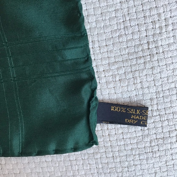 Bundle of 2 Gorgeous vintage Silk green & purple unisex scarf - made in Italy - Picture 6 of 14